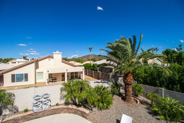 6620 W LOUISE Drive, Glendale, AZ 85310