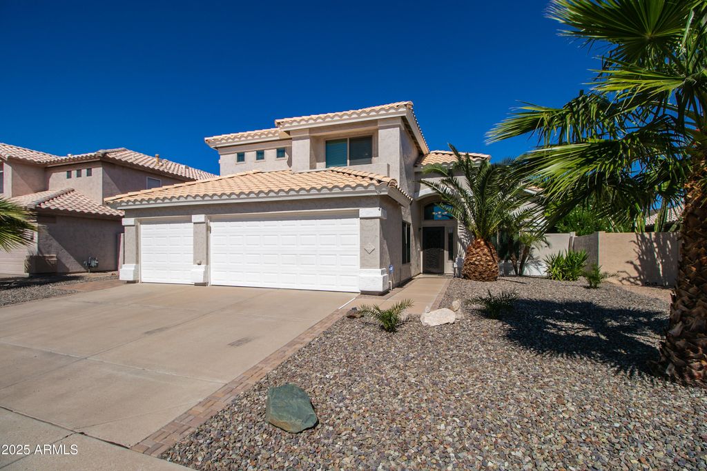 6620 W LOUISE Drive, Glendale, AZ 85310