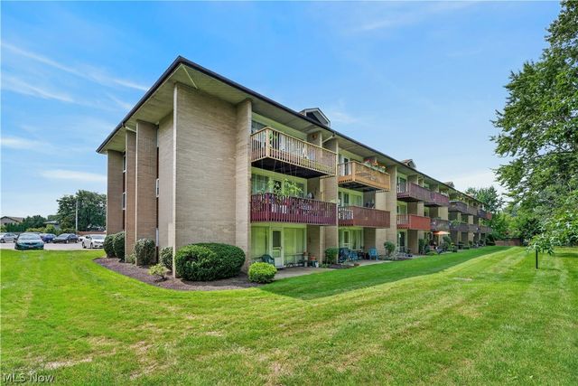 10402 N Church Drive 405, Parma Heights, OH 44130