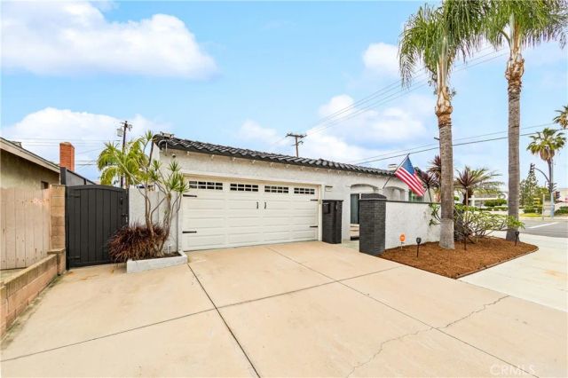 15001 Victoria, Huntington Beach, CA 92647