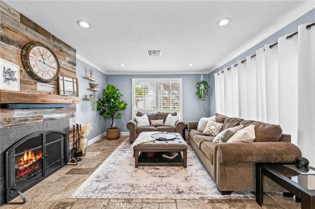 15001 Victoria, Huntington Beach, CA 92647