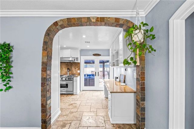 15001 Victoria, Huntington Beach, CA 92647