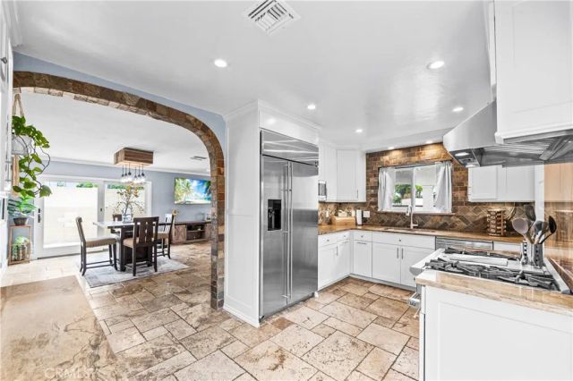 15001 Victoria, Huntington Beach, CA 92647