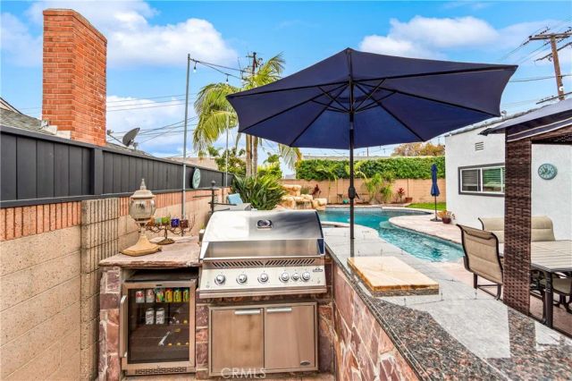15001 Victoria, Huntington Beach, CA 92647