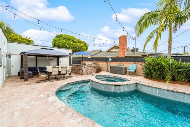 15001 Victoria, Huntington Beach, CA 92647