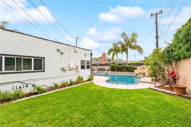 15001 Victoria, Huntington Beach, CA 92647