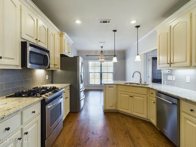 633 Tucker Crossing, Brandon, MS 39042