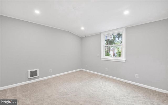6902 21ST AVE, Hyattsville, MD 20783