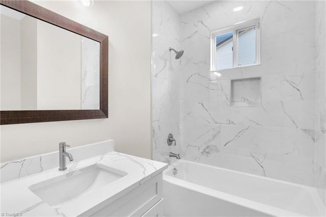 3634 Old Vineyard Road, Winston-salem, NC 27104