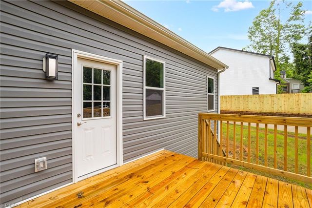 3634 Old Vineyard Road, Winston-salem, NC 27104