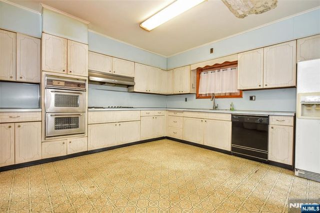616 Elm Street, Maywood, NJ 07607