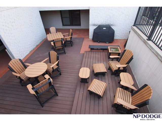 120 S 38 Avenue APT 15, Omaha, NE 68131