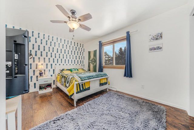 1951 AMY JO DRIVE, Oshkosh, WI 54904