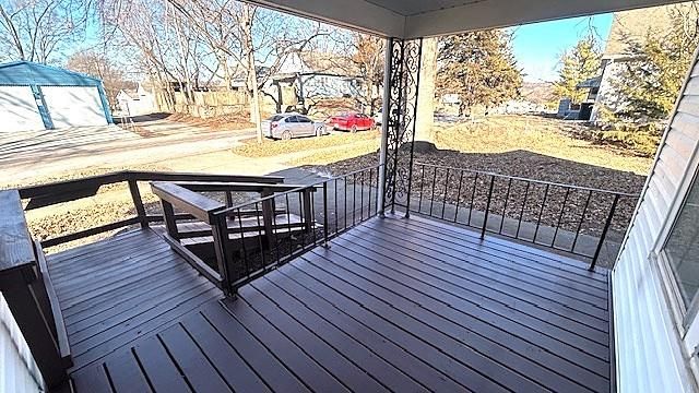 1113 S 23rd Street, St Joseph, MO 64507