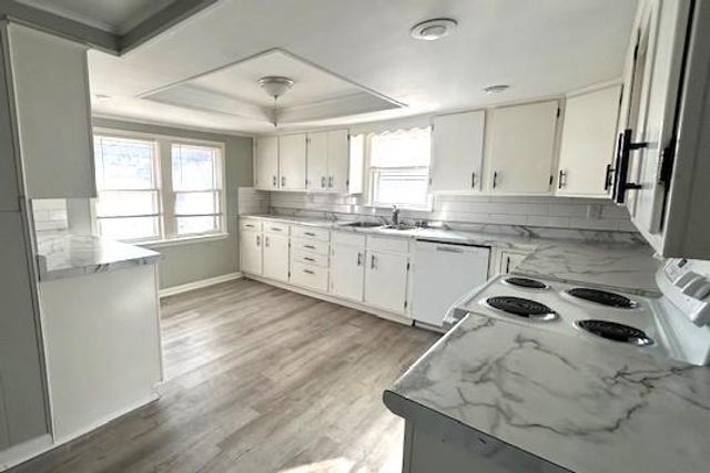 1113 S 23rd Street, St Joseph, MO 64507