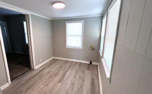 1113 S 23rd Street, St Joseph, MO 64507