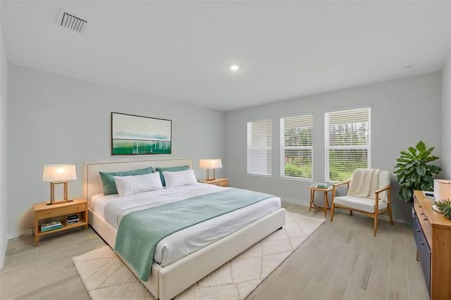 1645 TRAILHEAD LANE, Zephyrhills, FL 33541