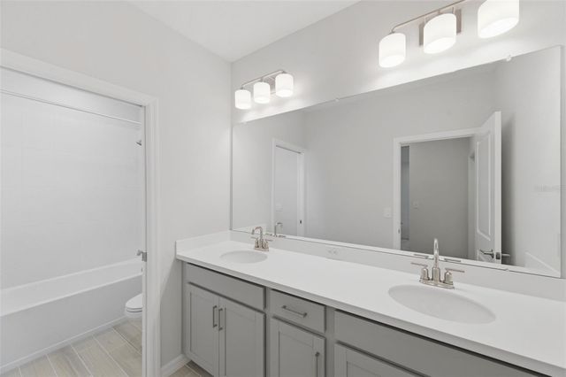 1645 TRAILHEAD LANE, Zephyrhills, FL 33541