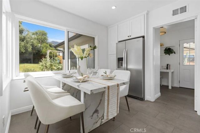 589 Buena Loma Street, Altadena, CA 91001