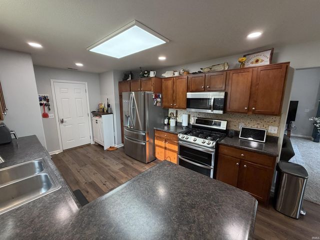 1504 Summerset Ridge Drive, Auburn, IN 46706