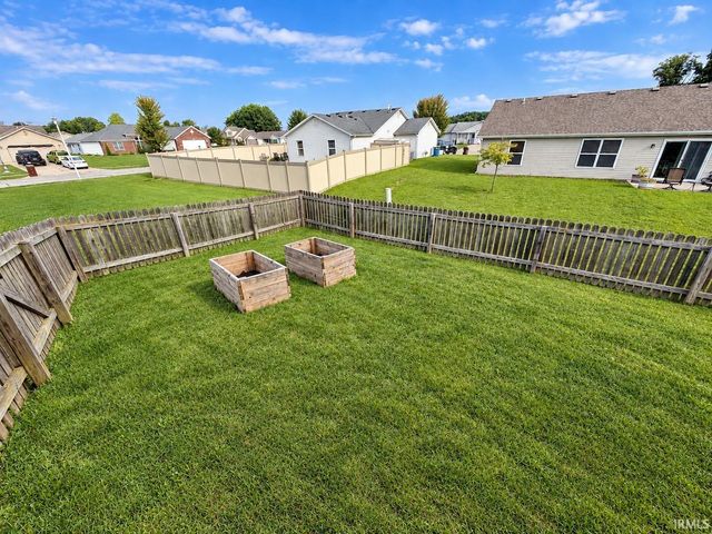 1504 Summerset Ridge Drive, Auburn, IN 46706