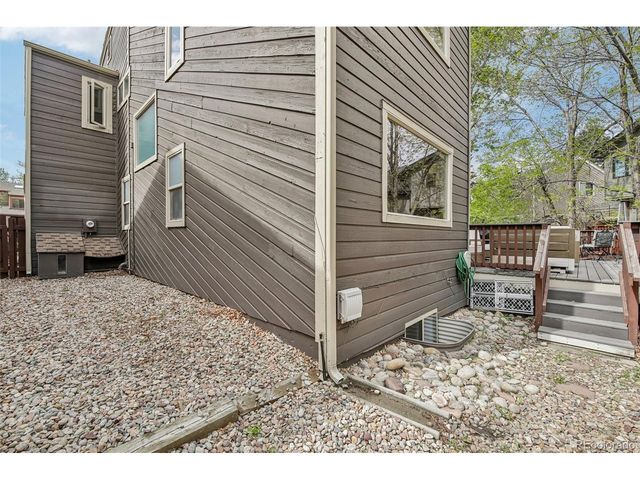 869 W Barberry Cir, Louisville, CO 80027