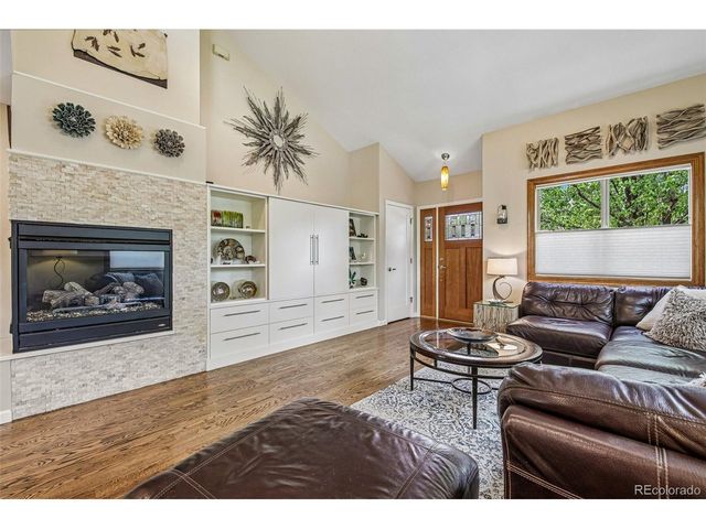869 W Barberry Cir, Louisville, CO 80027