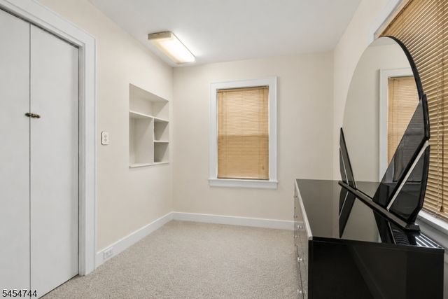 489 N Clinton St, East Orange City, NJ 07017