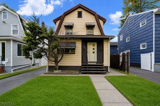 489 N Clinton St, East Orange City, NJ 07017
