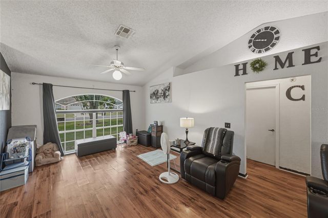 8054 KAITLIN CIRCLE, Lakeland, FL 33810