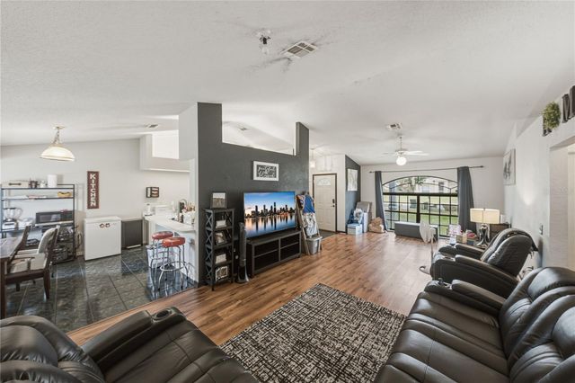 8054 KAITLIN CIRCLE, Lakeland, FL 33810