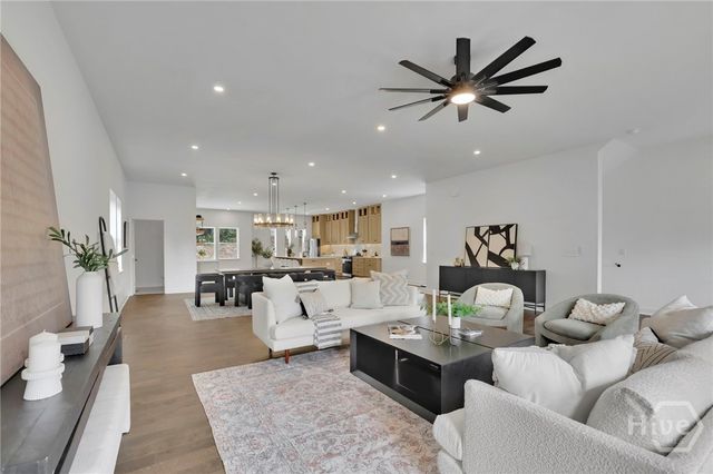 120 N Gwinnett, Buford, GA 30518