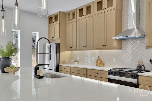 120 N Gwinnett, Buford, GA 30518