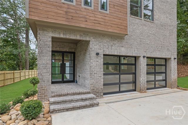 120 N Gwinnett, Buford, GA 30518