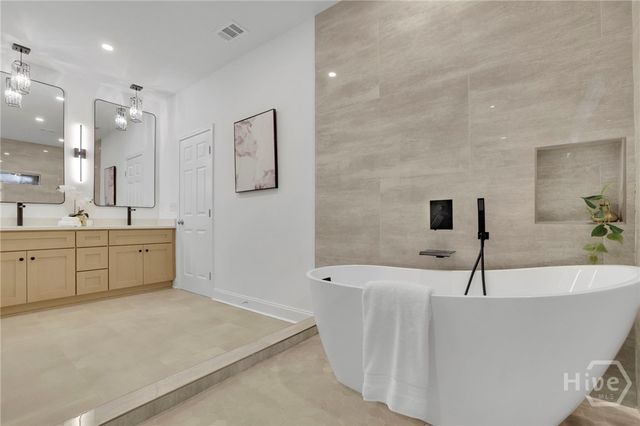 120 N Gwinnett, Buford, GA 30518