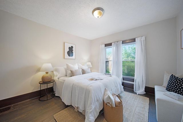 1214 Hamlet Street, Columbus, OH 43201