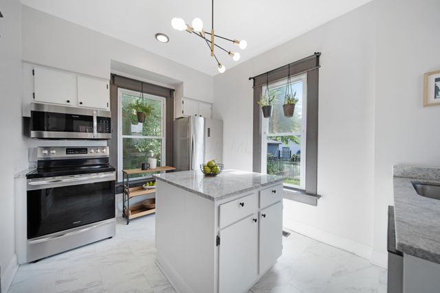 1214 Hamlet Street, Columbus, OH 43201