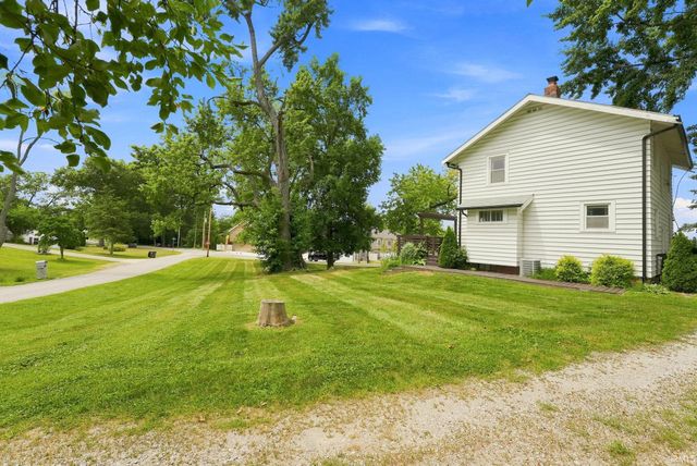3011 Getz Rd, Fort Wayne, IN 46804