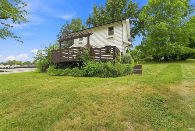 3011 Getz Rd, Fort Wayne, IN 46804