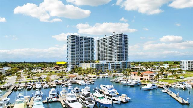 220 Lake Shore Drive 612, Lake Park, FL 33403