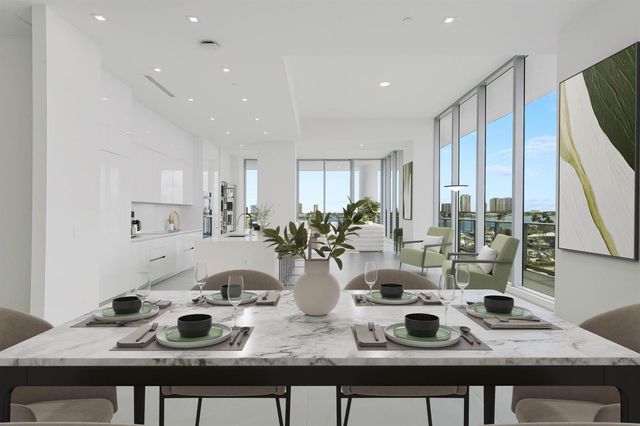 220 Lake Shore Drive 612, Lake Park, FL 33403