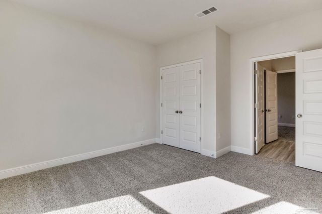 5652 Clarity St, Milton, FL 32570