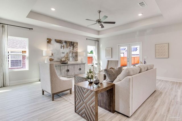 5652 Clarity St, Milton, FL 32570