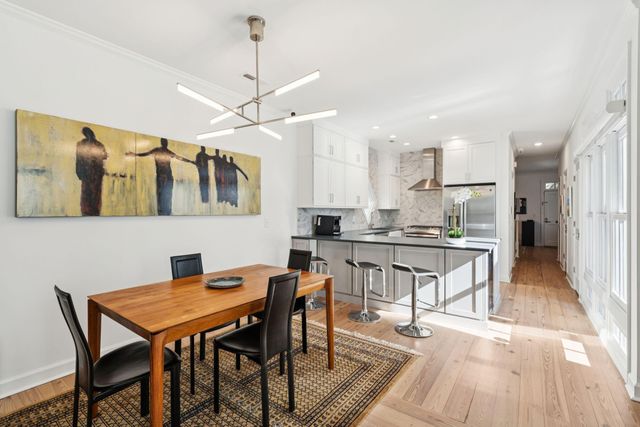 15 Elizabeth Street, Charleston, SC 29403