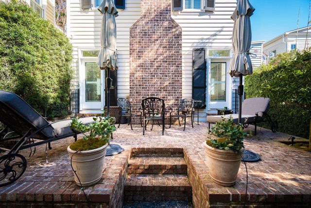 15 Elizabeth Street, Charleston, SC 29403