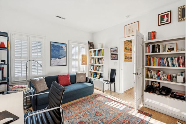 15 Elizabeth Street, Charleston, SC 29403