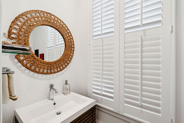 15 Elizabeth Street, Charleston, SC 29403