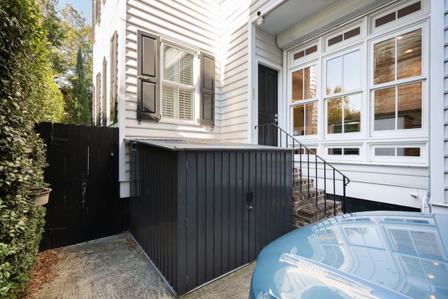 15 Elizabeth Street, Charleston, SC 29403