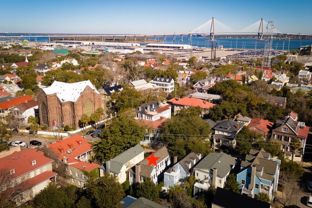 15 Elizabeth Street, Charleston, SC 29403