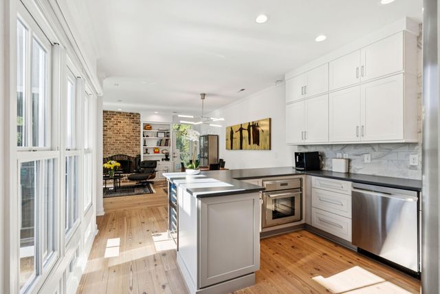 15 Elizabeth Street, Charleston, SC 29403